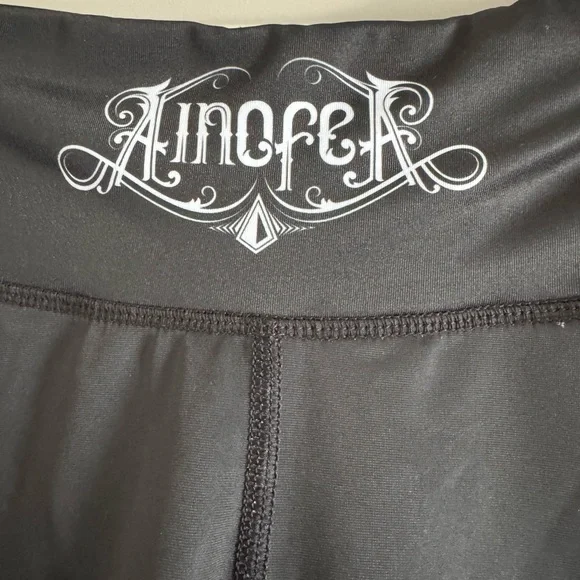 Women’s Athletic Leggings - Picture 2 of 8